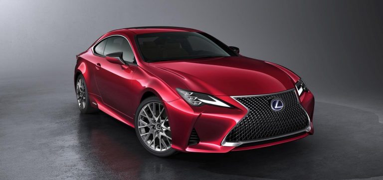 Lexus RC: la luxury coupè giapponese