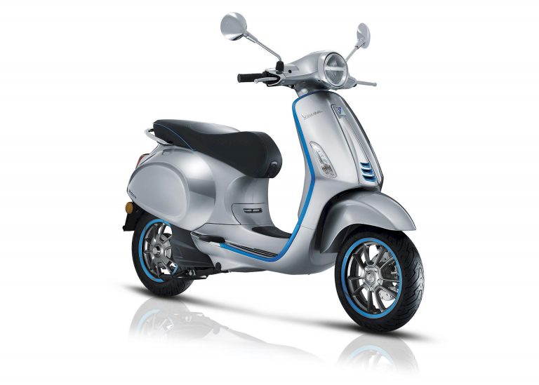 Vespa Elettrica: prezzi, autonomia e tempi di ricarica