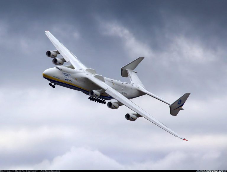 Antonov An-225 Mriya avvistato a Oakland