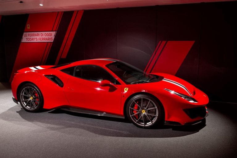 Museo Ferrari Maranello mostre 120 anniversario: Driven by Enzo e Passion and Legend