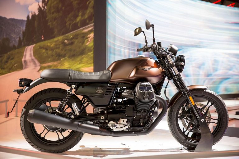 Moto Guzzi V7 III: sette versioni per il 2019