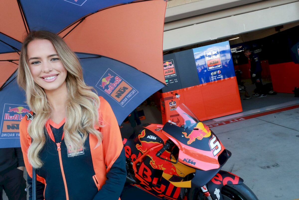 Paddock Girls Ombrelline America 2019