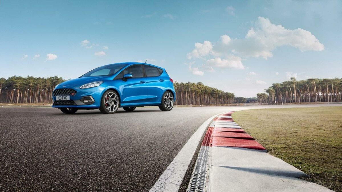 nuova Ford Fiesta ST in pista