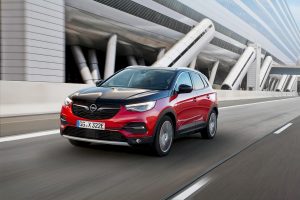 Opel Grandland X Hybrid4