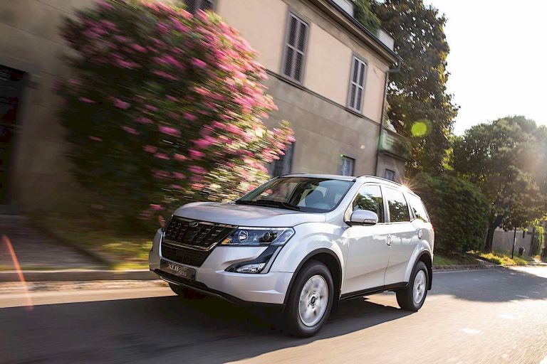 Mahindra XUV500 recensione