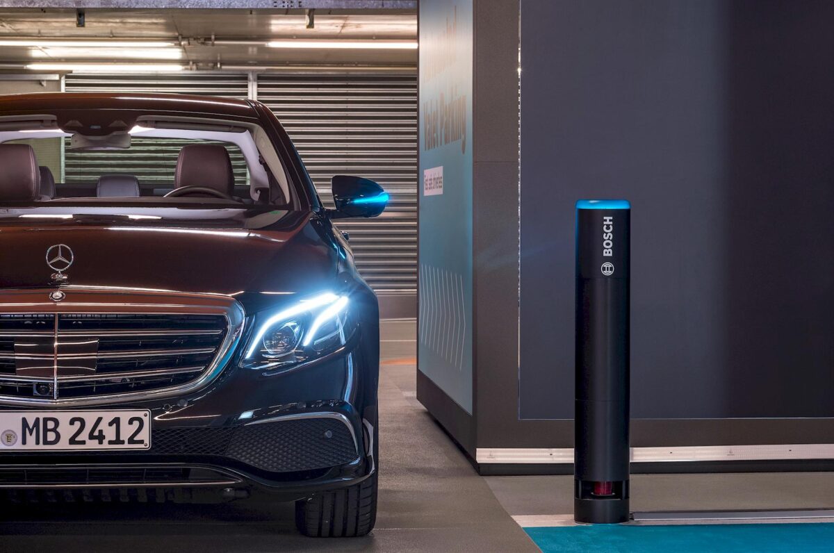 Automated valet parking Bosch Daimler