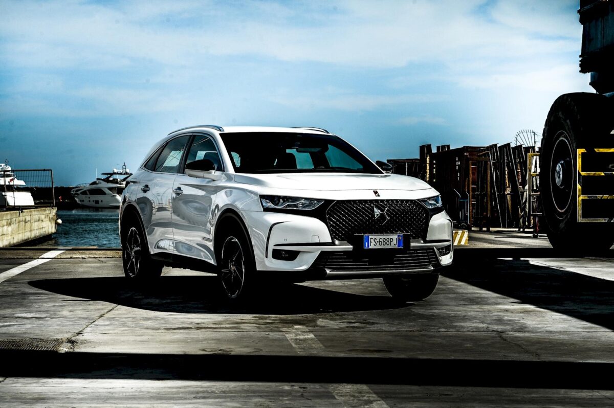 DS 7 Crossback Performance Line