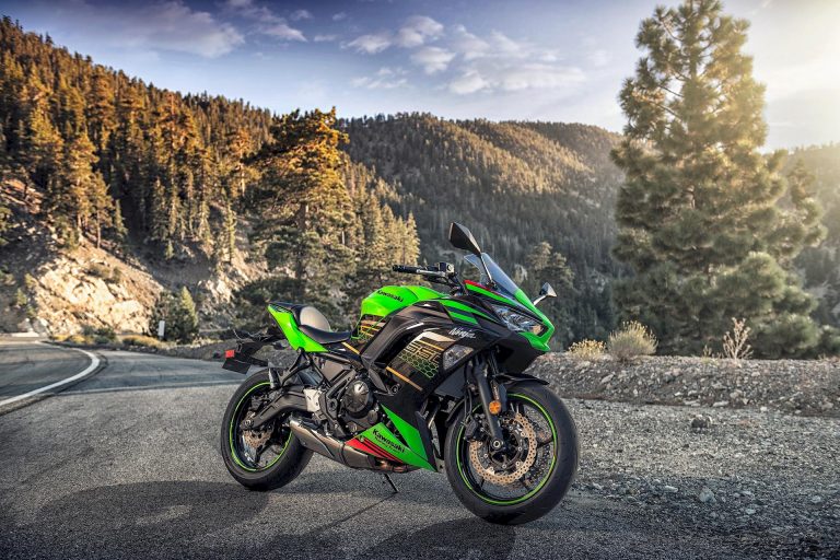 Nuova Kawasaki Ninja 650 MY 2020