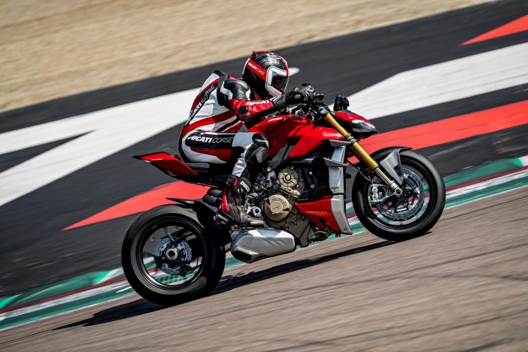 Ducati Streetfighter V4 S 2020