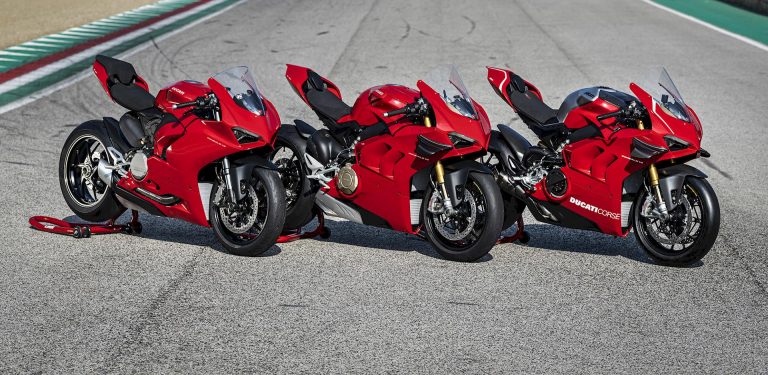 Ducati Panigale V2 V4 V4S 2020