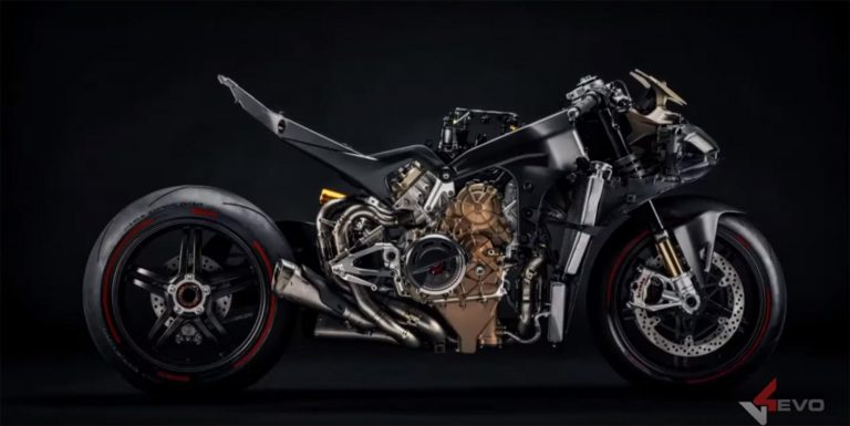 Ducati Panigale V4 Superleggera 2020