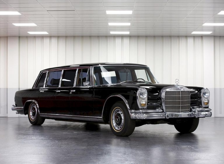 Mercedes 600 Pullman