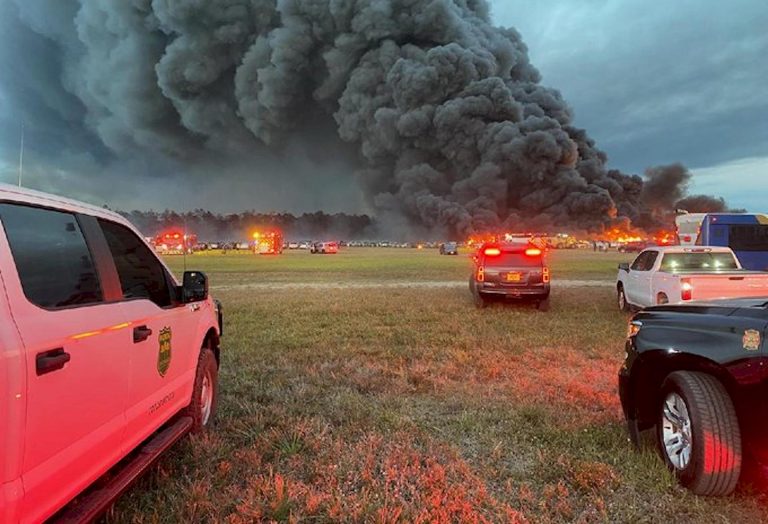 incendio florida auto noleggio