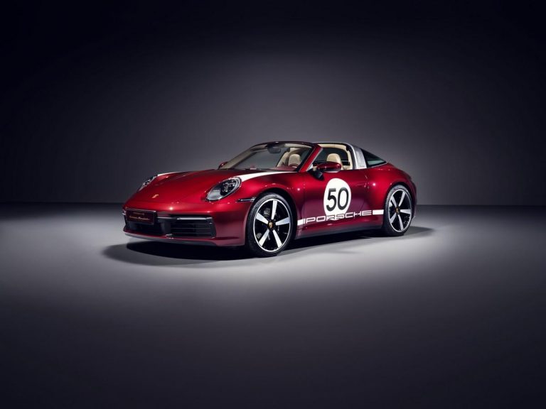 Porsche 911 Targa 4S Heritage Design Edition