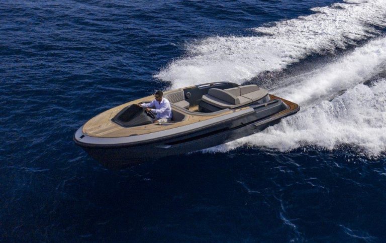 Evo Yachts T2