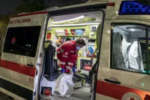 ambulanza croce rossa