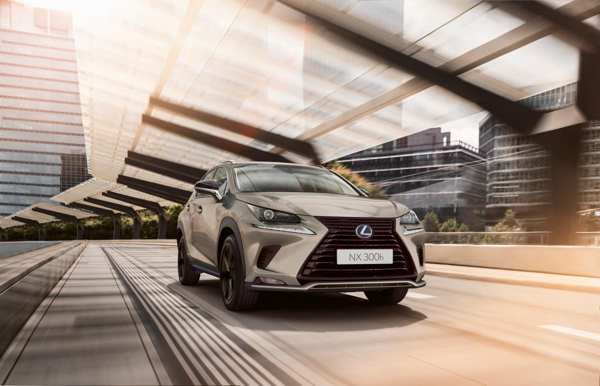 Lexus NX Hybrid 2021