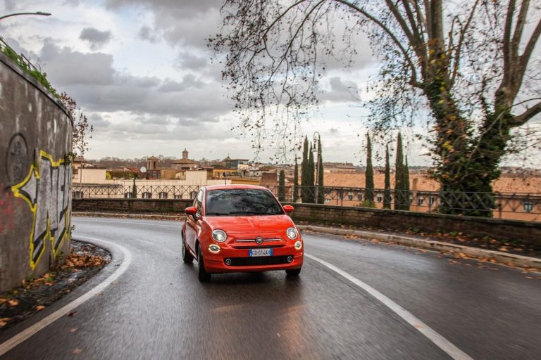 Fiat 500 Mild Hybrid a 15.000 euro con incentivi