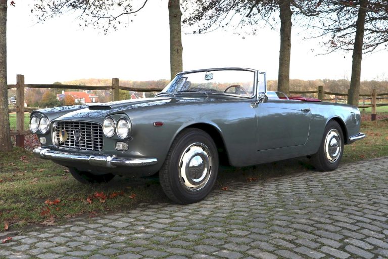 Lancia Flaminia GT Touring Convertible 03