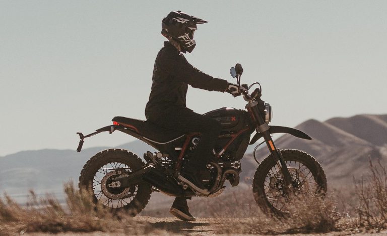 Scrambler Ducati Desert Sled Fasthouse