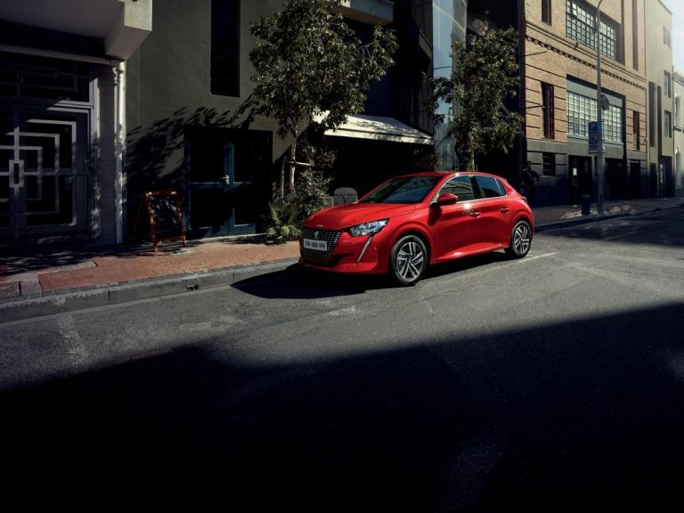 Peugeot 208 Puretech 75