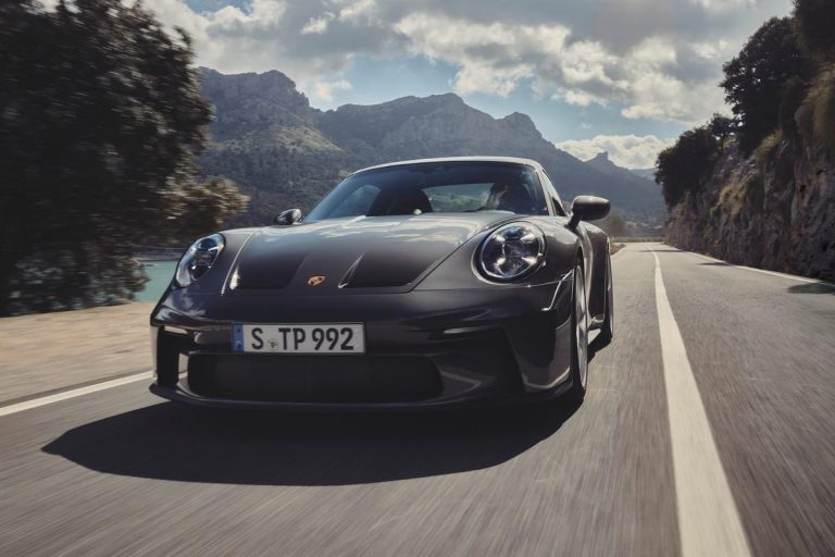 Porsche 911 GT3 Touring 2021