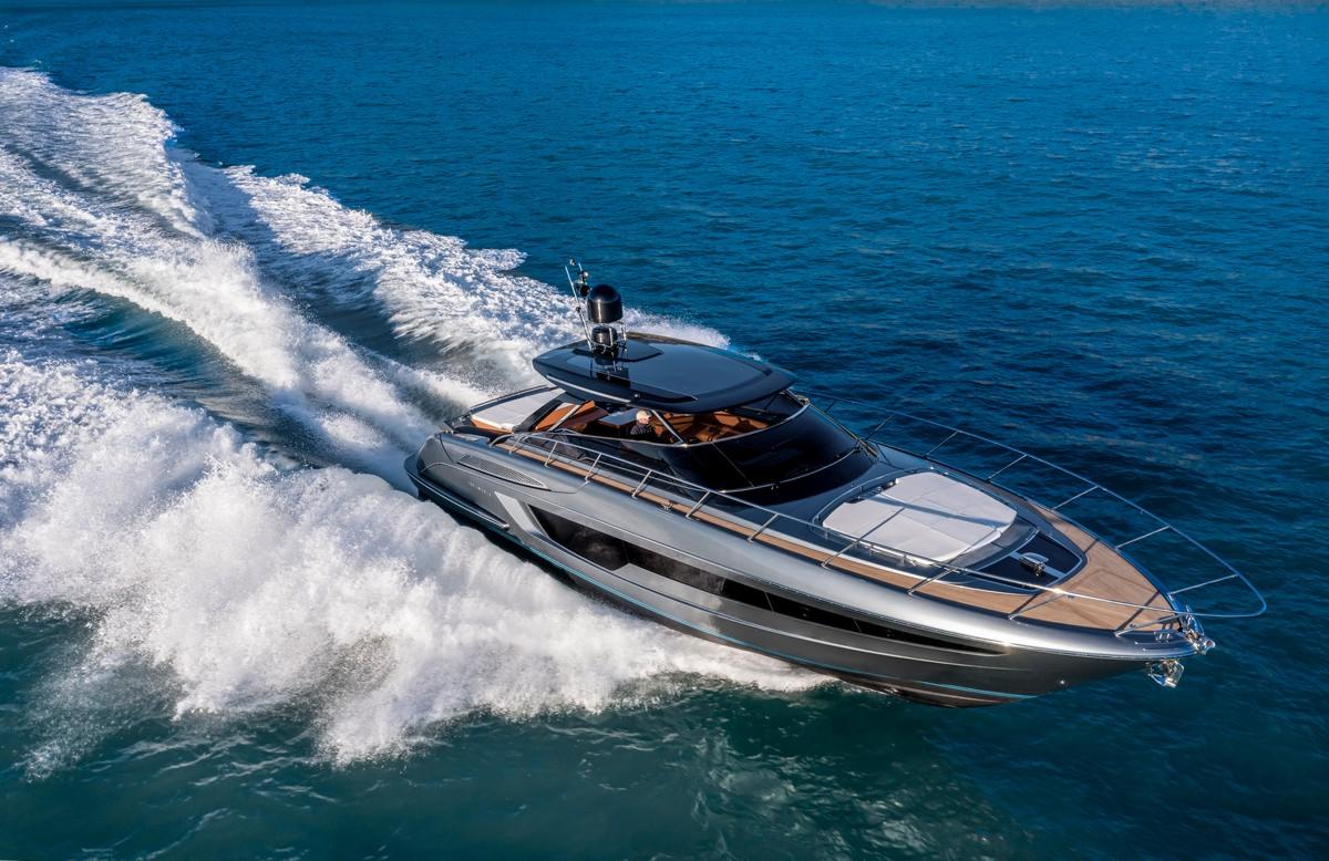 Riva 56 Rivale Hard Top