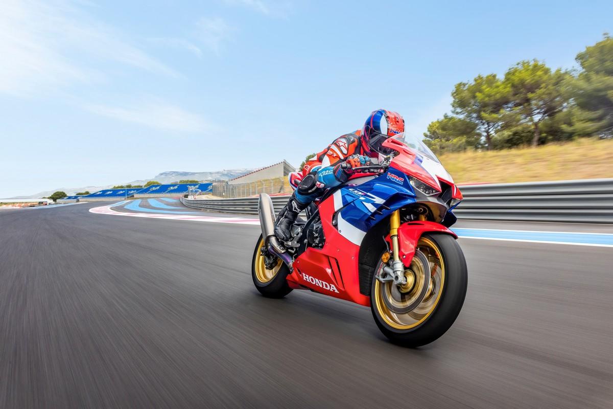 Honda CBR1000RR-R Fireblade SP 2022