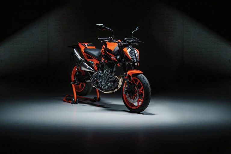 KTM 890 Duke GP 2022