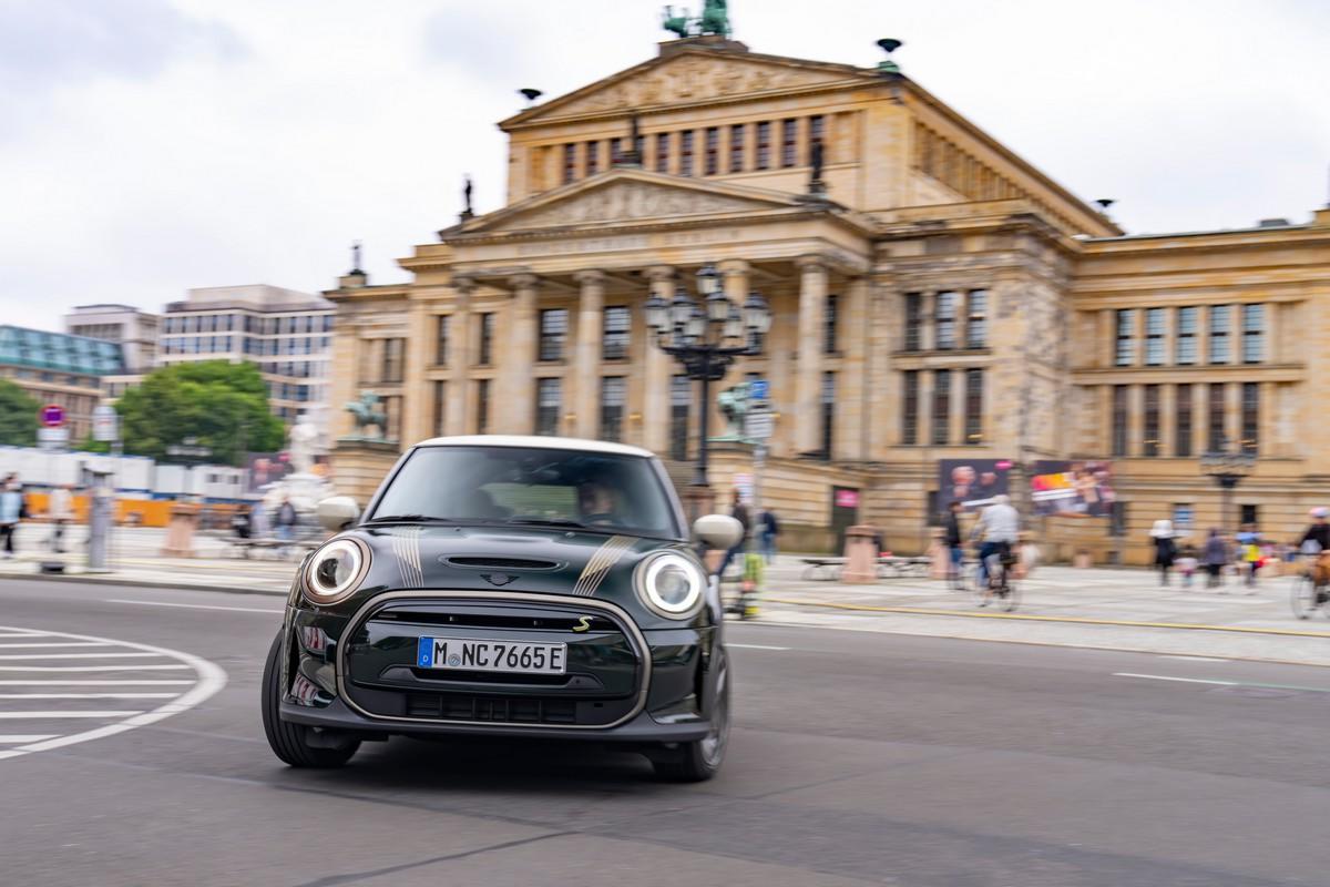 Mini Cooper SE Resolute Edition