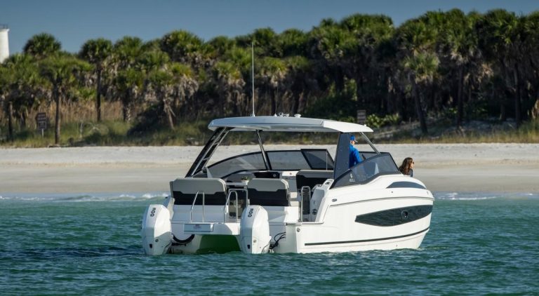 Aquila 32 Sport