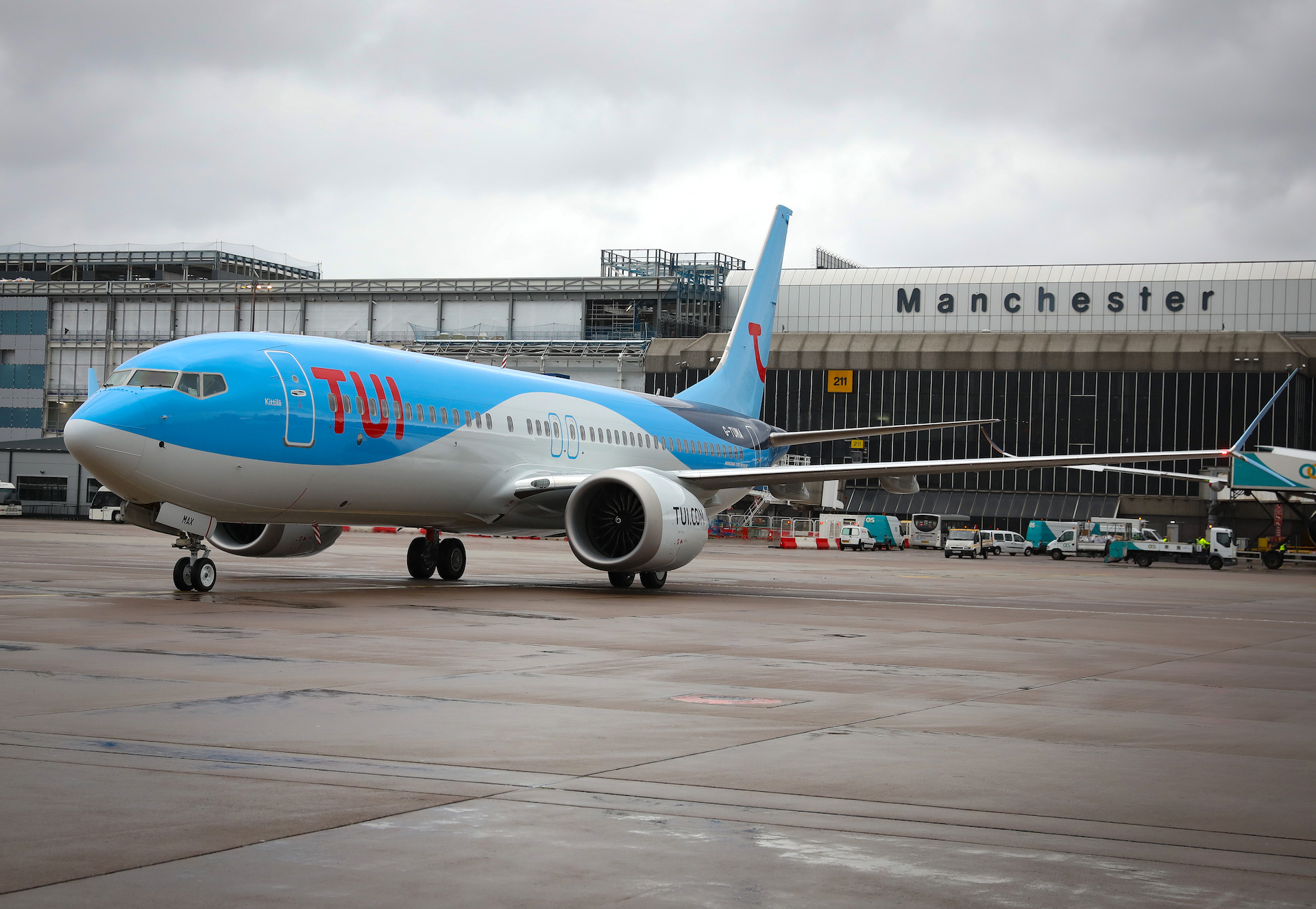 TUI BOEING 737 MAX