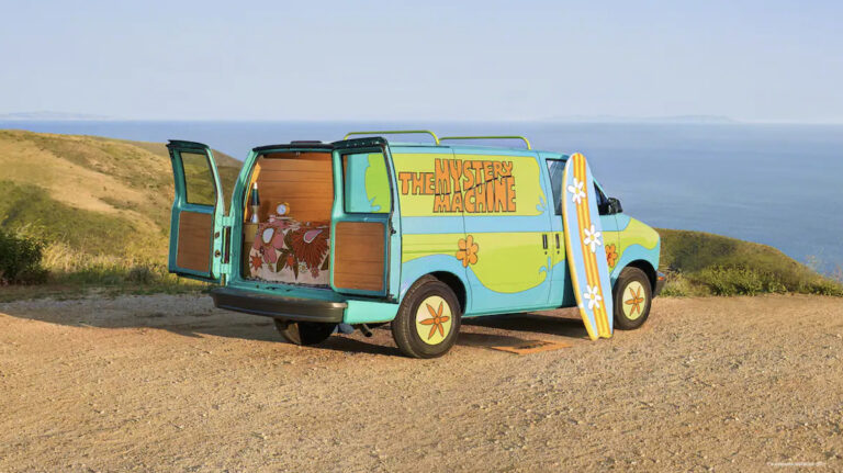 mistery machine scooby doo