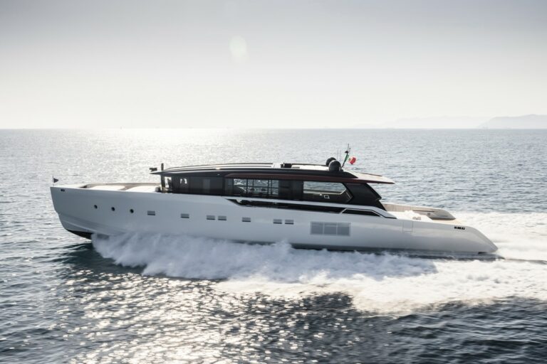 Sanlorenzo Cannes Yachting Festival 2022