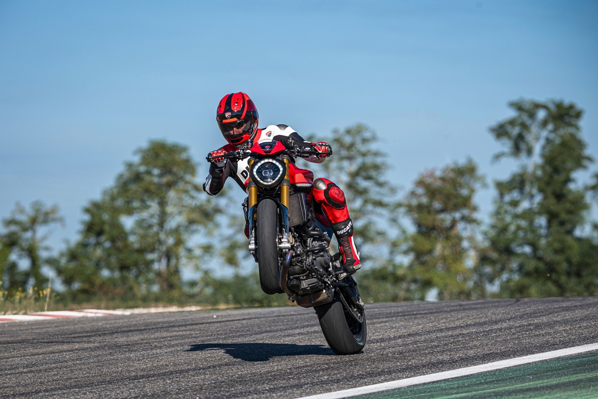 Ducati Monster SP 2023