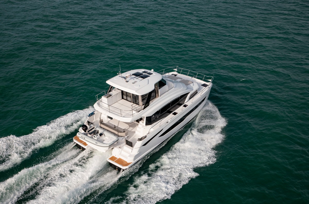 Aquila 54 Yacht