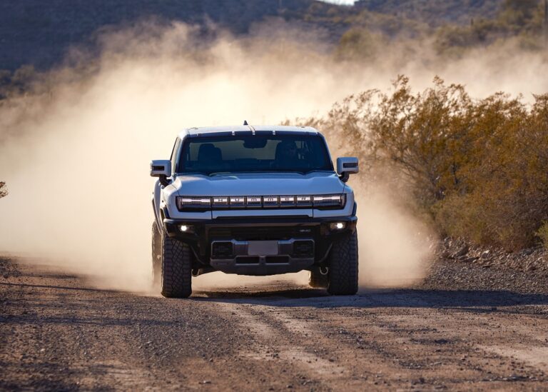 auto elettriche pesanti hummer