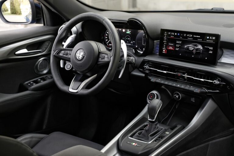 Sistema infotainment Alfa Romeo Tonale come funziona