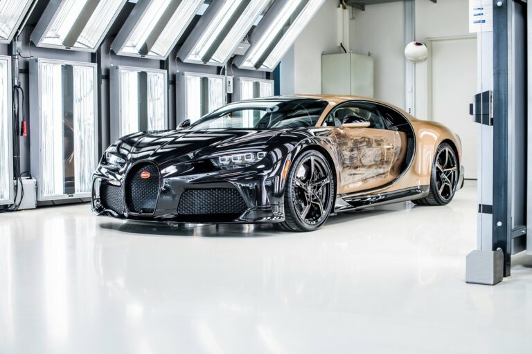 Bugatti Chiron Super Sport Golden Era