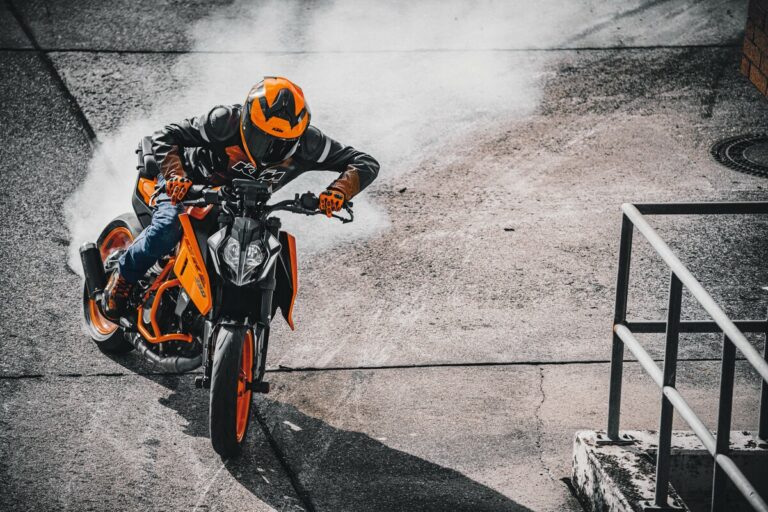 KTM 125 Duke 2024