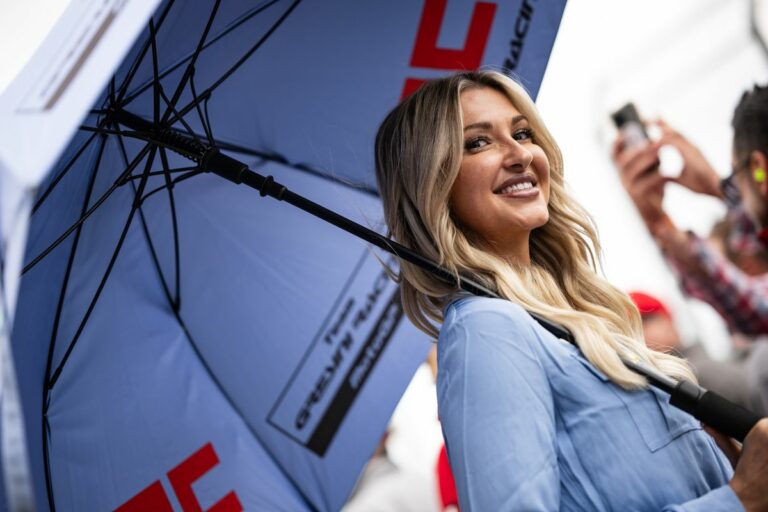 Paddock Girls MotoGP Australia 2023: le ombrelline di Phillip Island