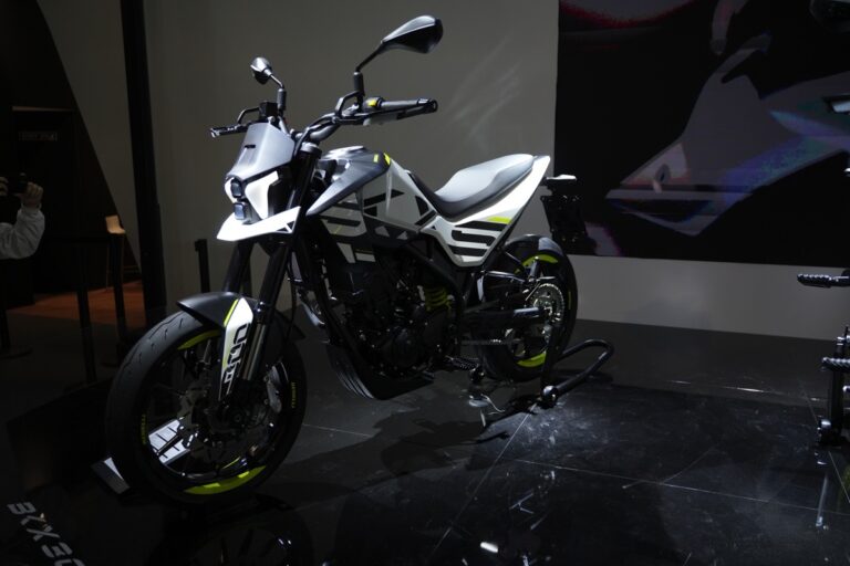 Benelli BKX 300-S Eicma 2023