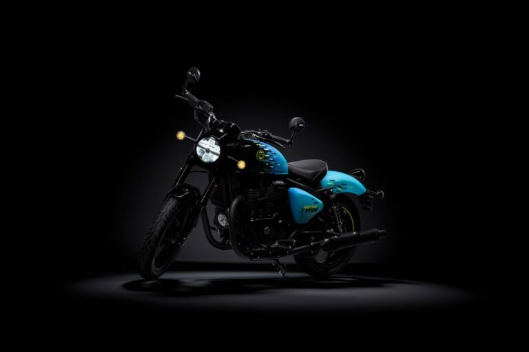 Royal Enfield Shotgun 650 Motoverse Edition