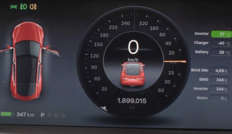 tesla model S record