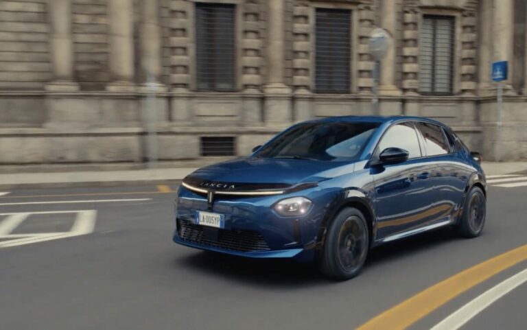 lancia ypsilon 2024