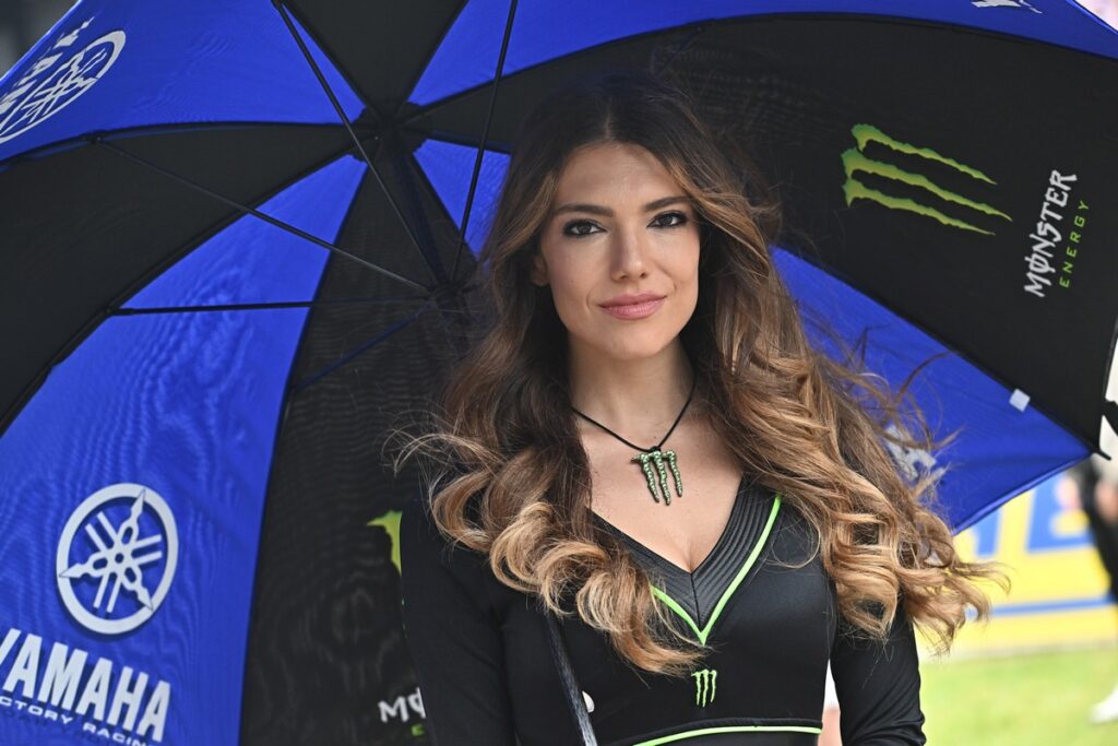 Yamaha Racing Girls MotoGP Le Mans 2024