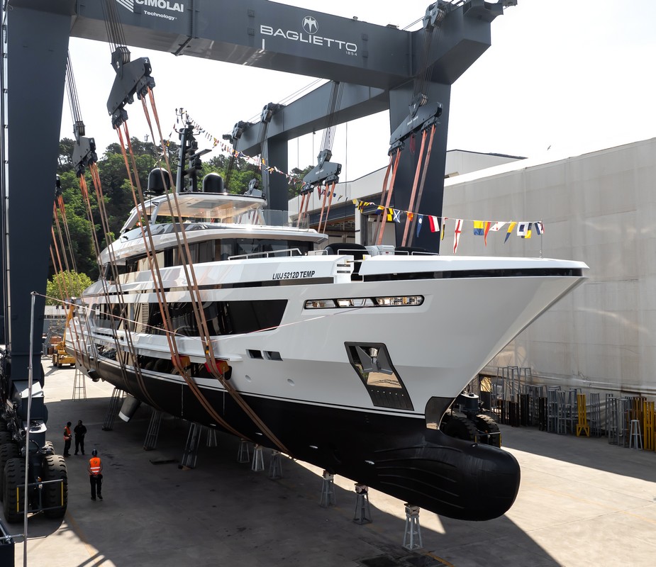 Baglietto T52 Dopamine: varato il nuovo superyacht di lusso