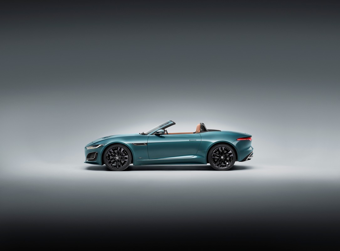 Jaguar F-Type 2025