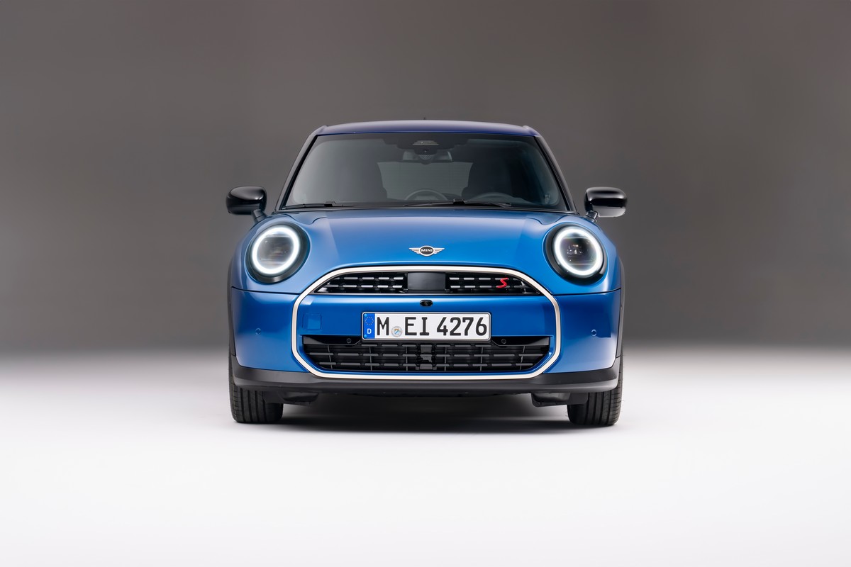 Nuova Mini Cooper 5 porte