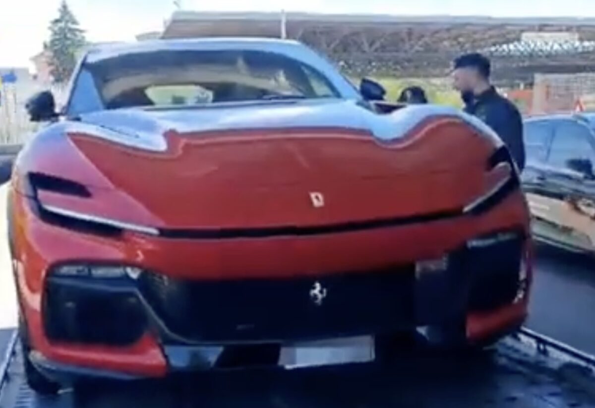 Ferrari Purosangue sequestrata
